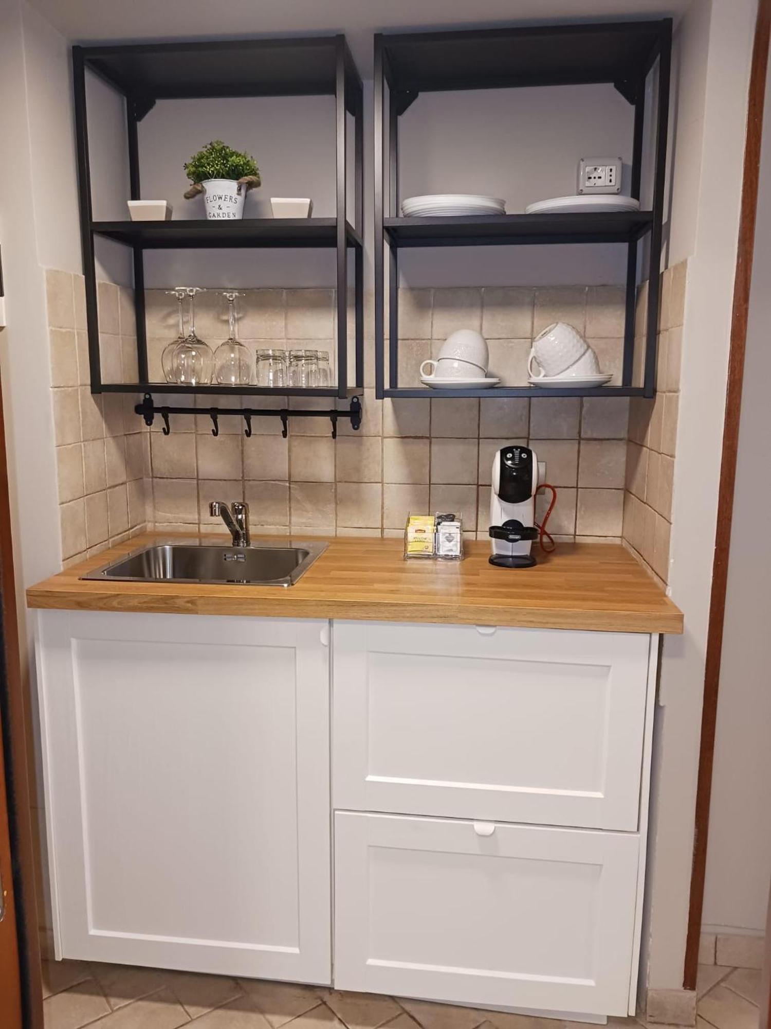 Lux Apartment Colosseo Рим Екстериор снимка