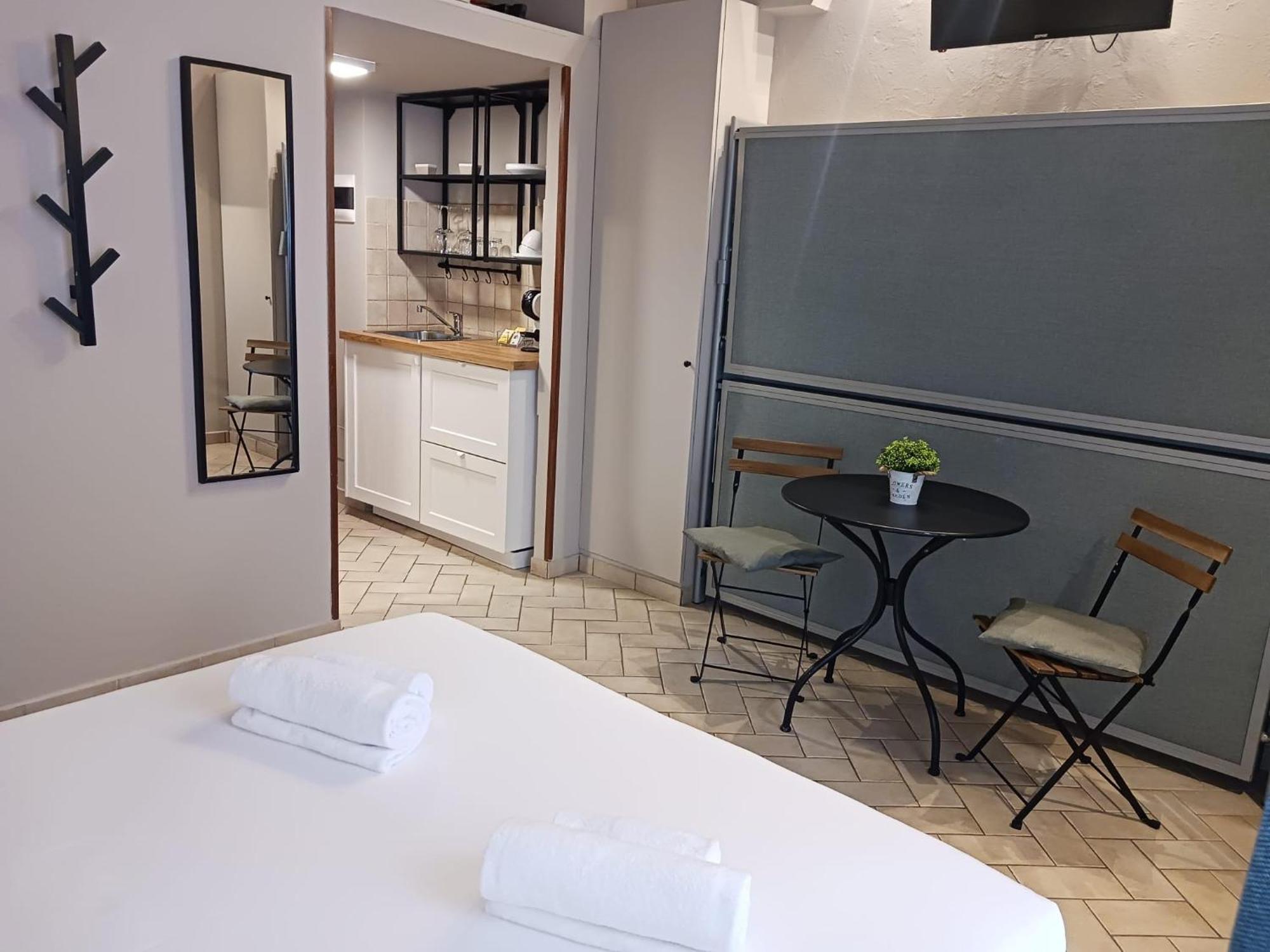 Lux Apartment Colosseo Рим Екстериор снимка